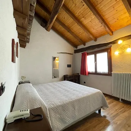 La Torre Hotel Castiglione d'Intelvi